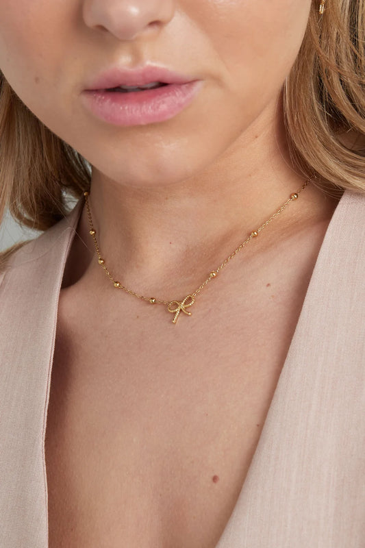Bow Life necklace