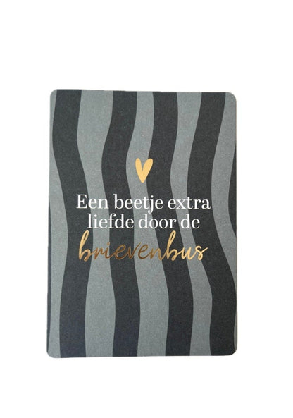 Een beetje liefde door de brievenbus (met goudfolie)