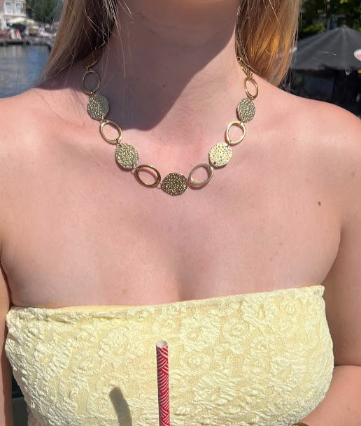 Gold Oval necklace
